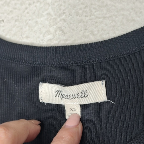 NWOT Madewell Ribbed Rounded Hem Cropped Tank Top Black Size XL - Picture 4 of 5